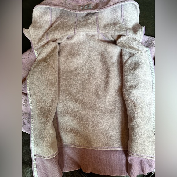 Lululemon Scuba 💜🌸 - Picture 6 of 7